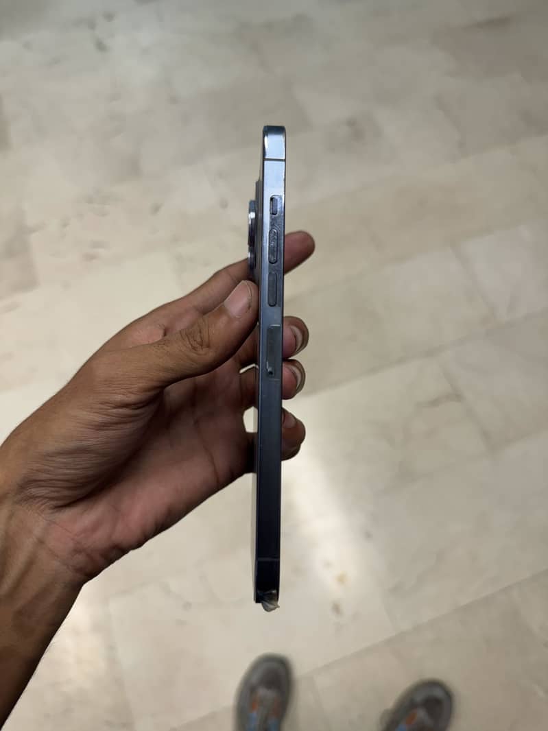 Apple iPhone 13 Pro Max 5