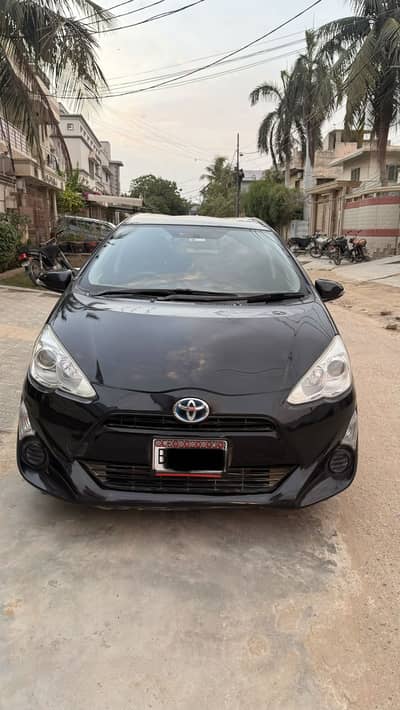 Toyota Aqua 2015