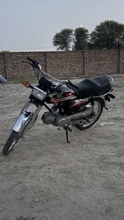 Honda CD70 2025 Black