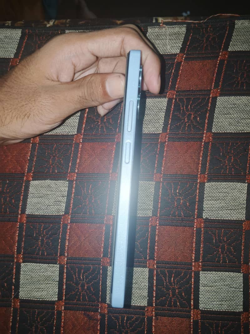 Realme Note 50 4
