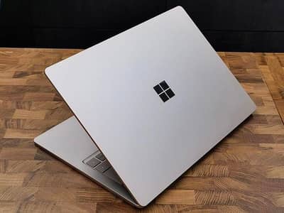 256GB 10thGeneration Microsoft surface Laptop Go With Arc Mouse
