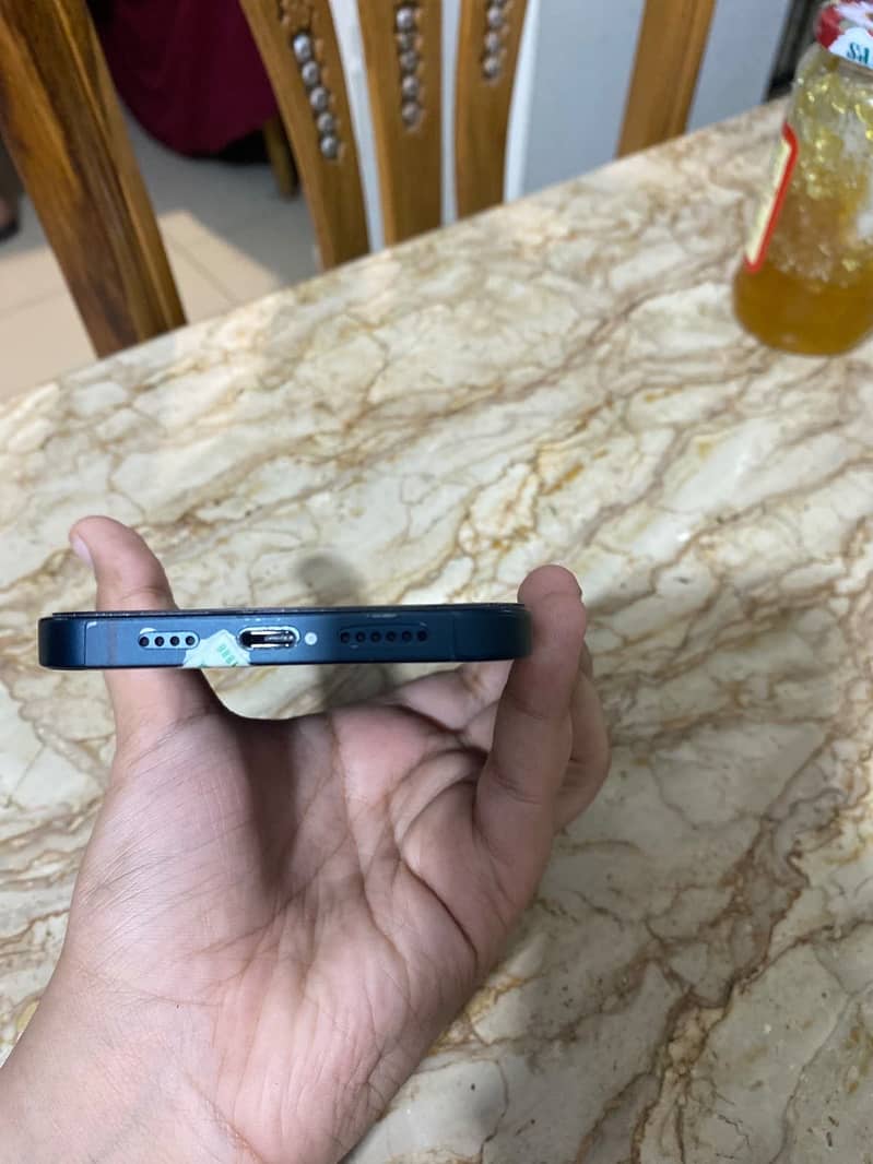 Apple iPhone 14 plus 3