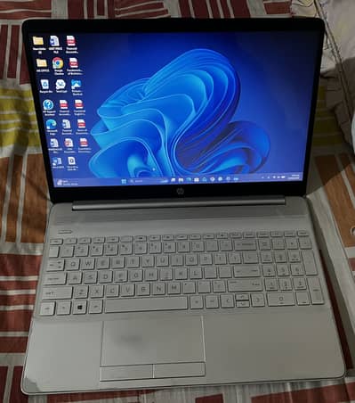 HP Laptop 15s | Core i3 11th Gen | 8GB | 256GB SSD