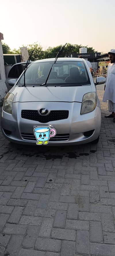 Toyota Vitz 2007