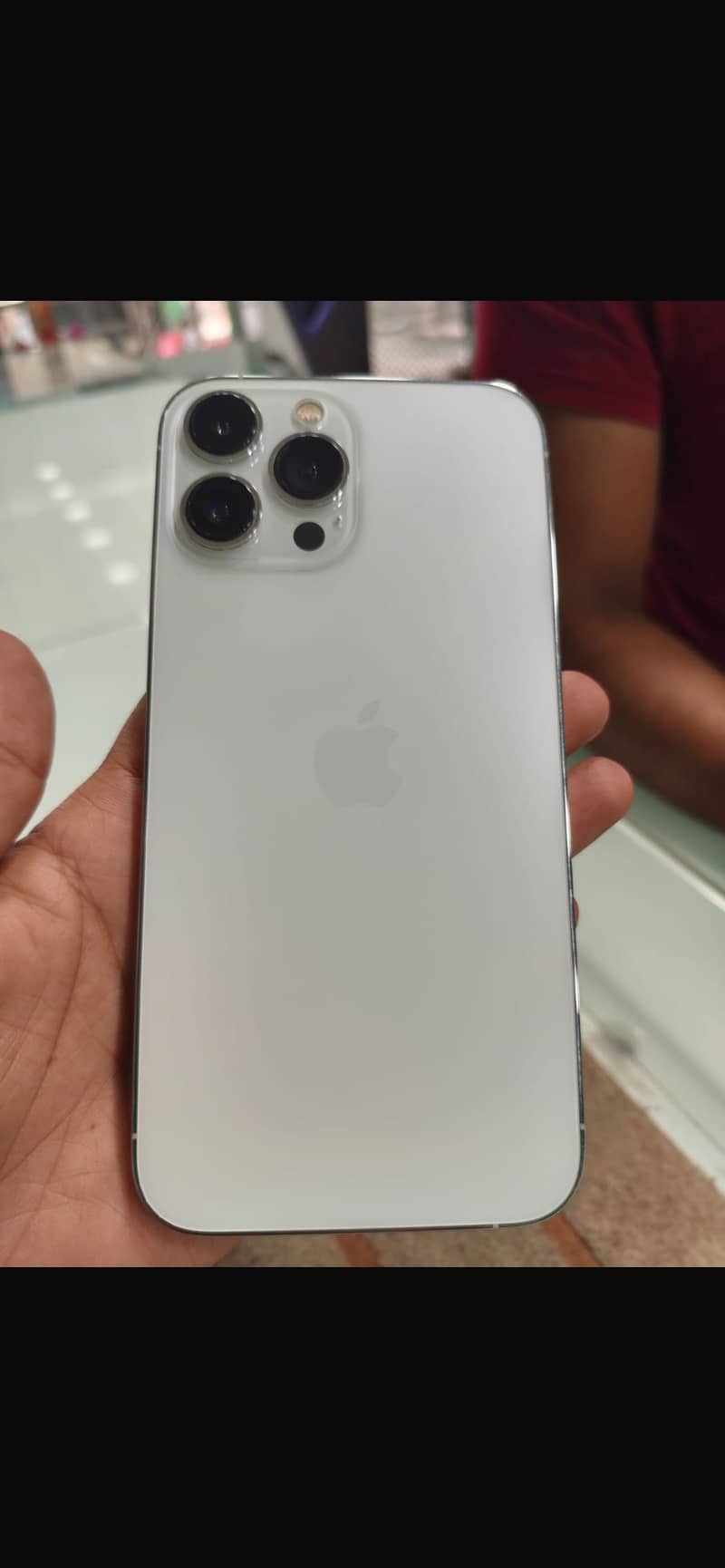 Apple iPhone 13 Pro Max 2