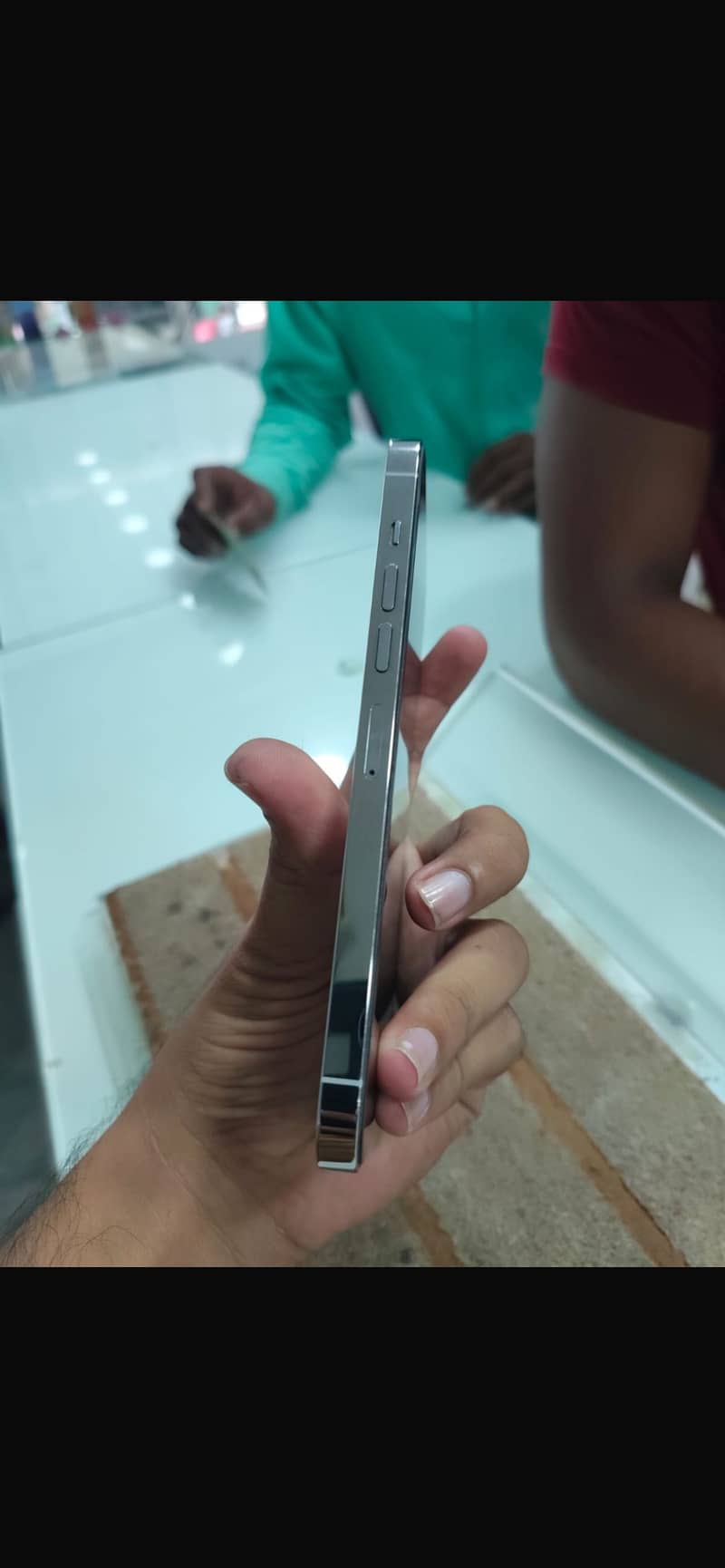 Apple iPhone 13 Pro Max 3