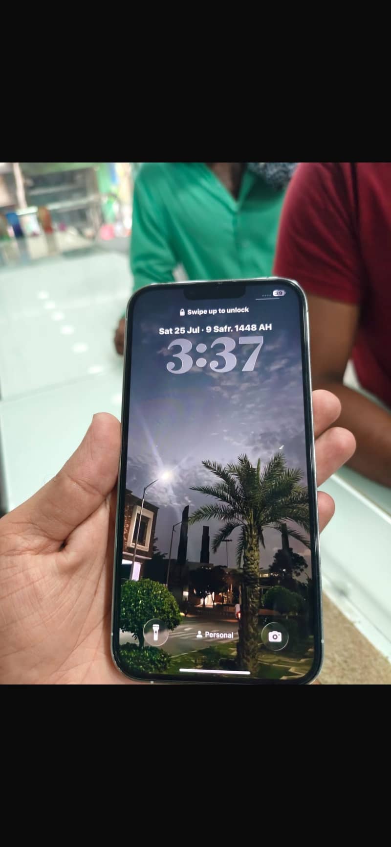 Apple iPhone 13 Pro Max 4