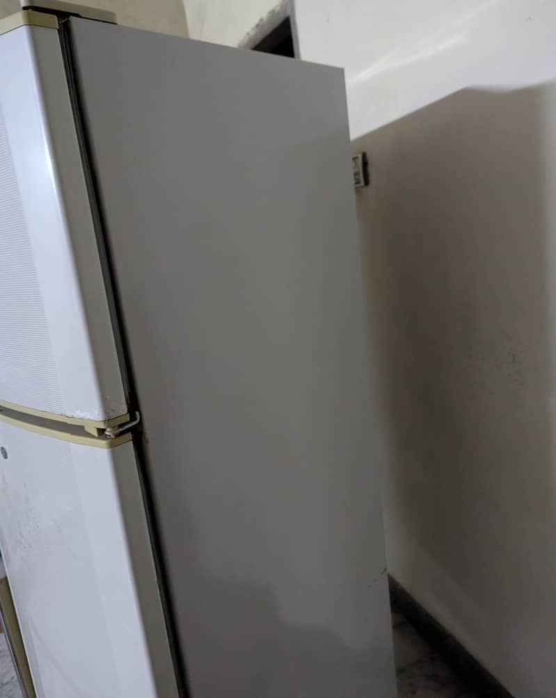 Dawlance Refrigerator 3