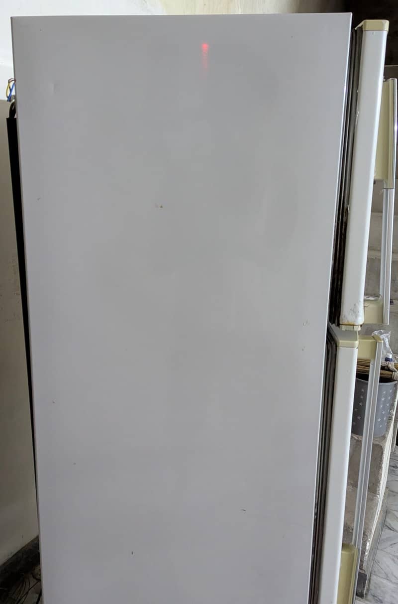 Dawlance Refrigerator 4