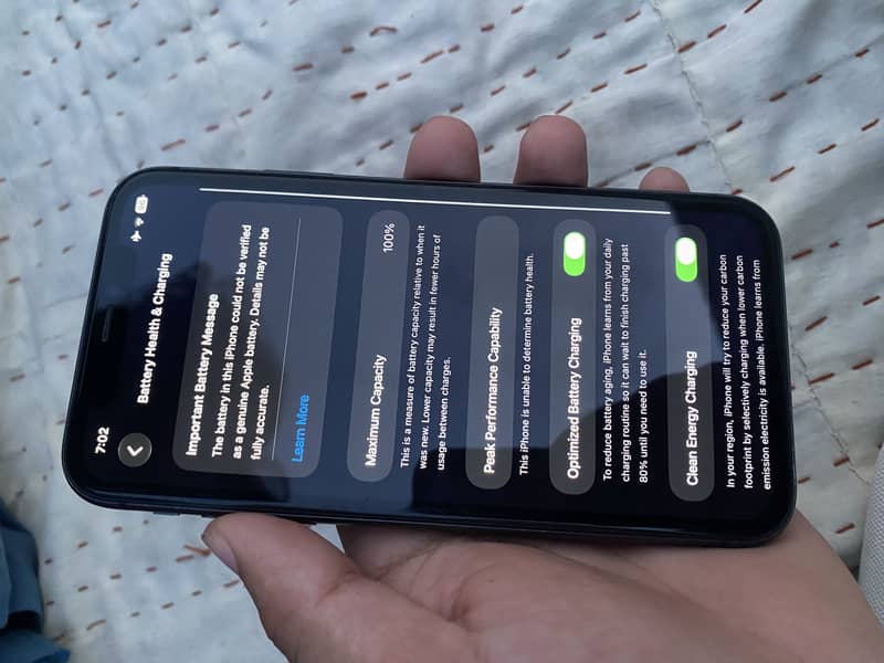 Apple iPhone 11 7