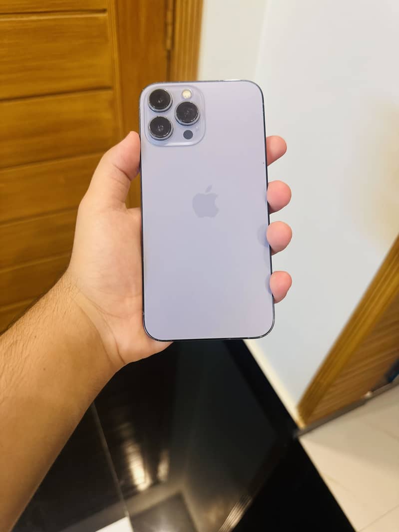 Apple iPhone 13 Pro Max 3