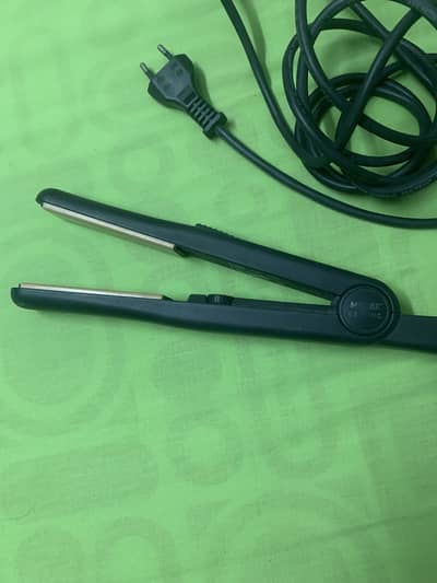 Hair straightener in very good condition
