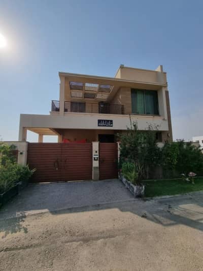 250 Square Yards Modern Design Villas Available For Sale in Precinct-1 Bahria Town Karachi