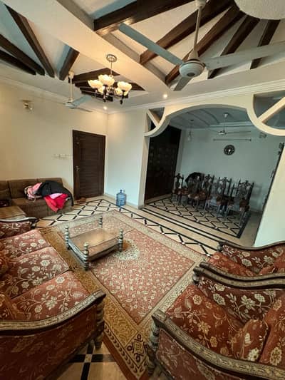 6 Bedrooms Double story House for sale Chaklala Scheme 3