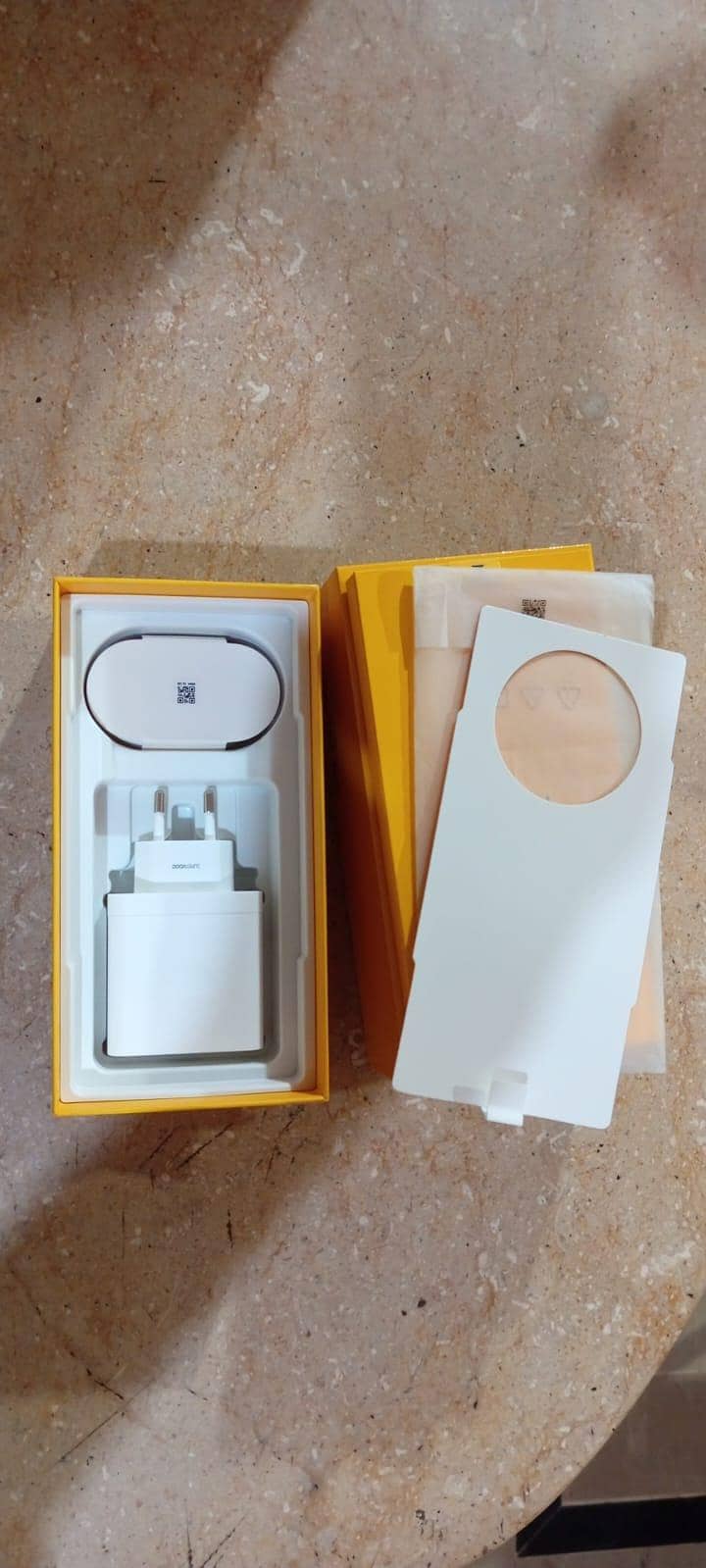 Realme 12 Plus 1