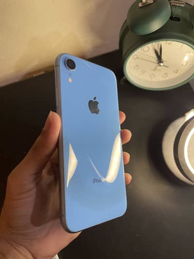 Apple iPhone XR