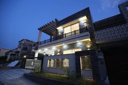 10 Marla House For Sale In Zaraj House Society Islamabad