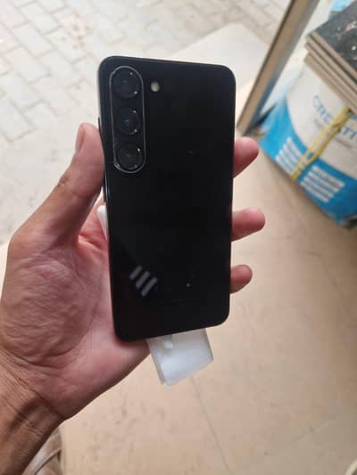 Samsung Mobile S23 ( sim time avaliable  1.5 month)