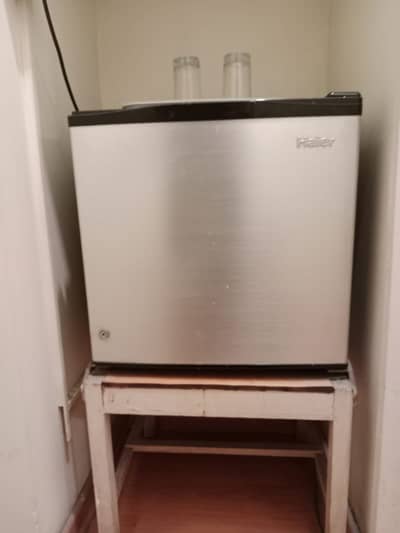 Haier mini room fridge for sale 50 pcs