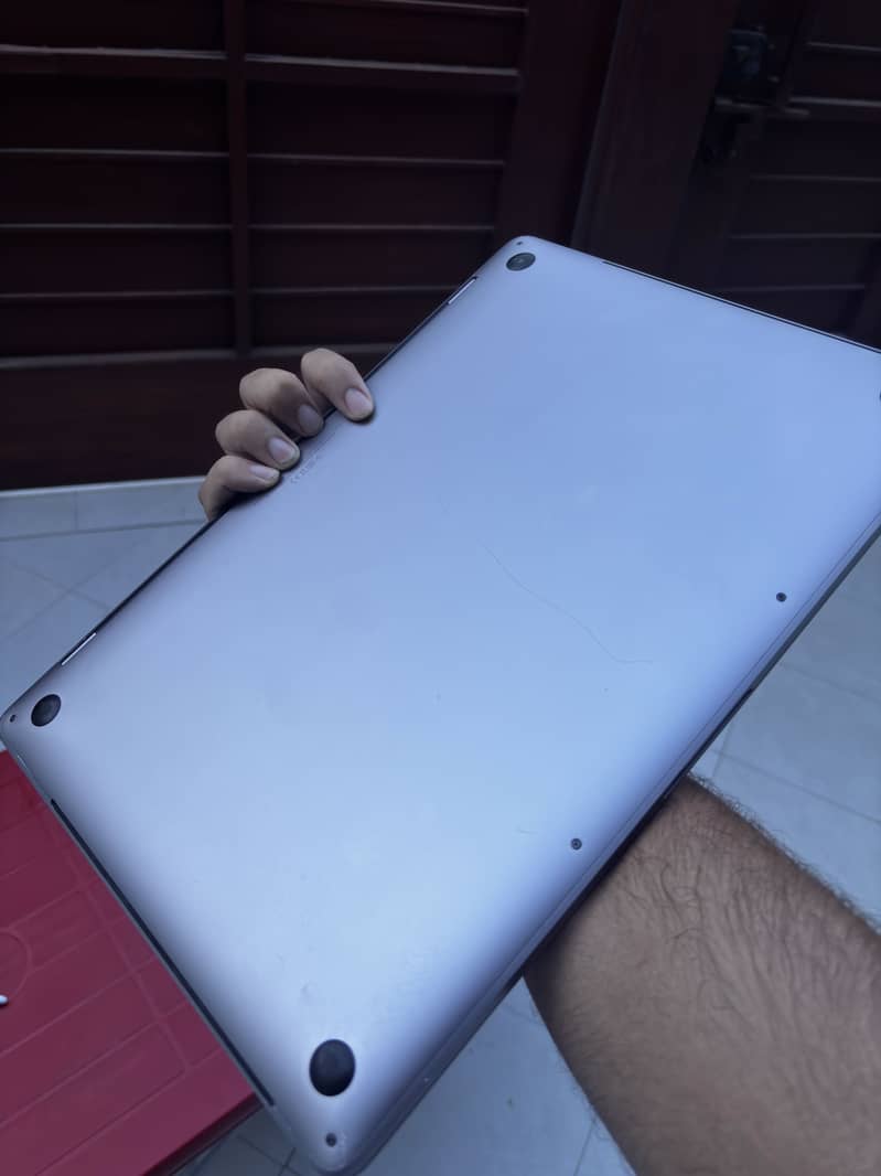 MacBook Pro 2019 Model 4
