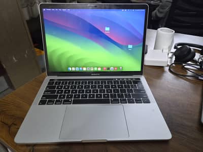 MacBook Pro 2019 i7 16GB RAM