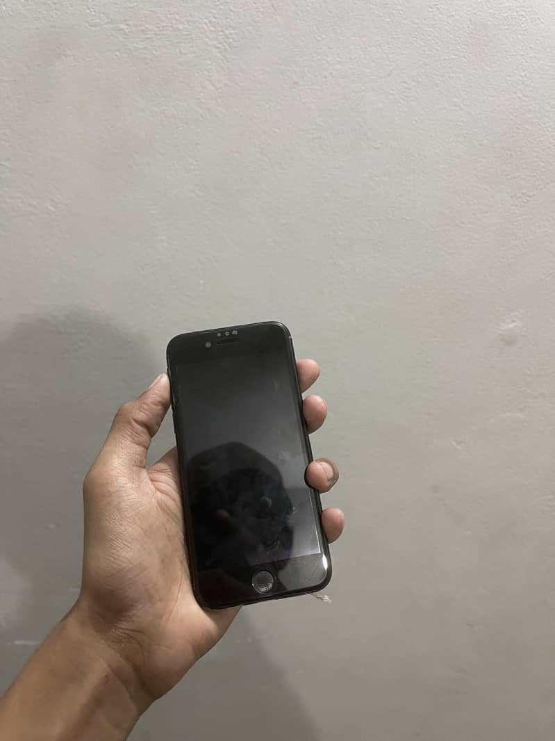 Apple iPhone SE 2