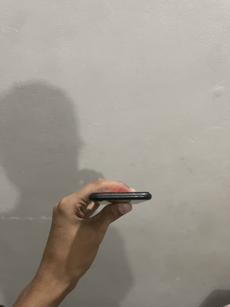 Apple iPhone SE 4