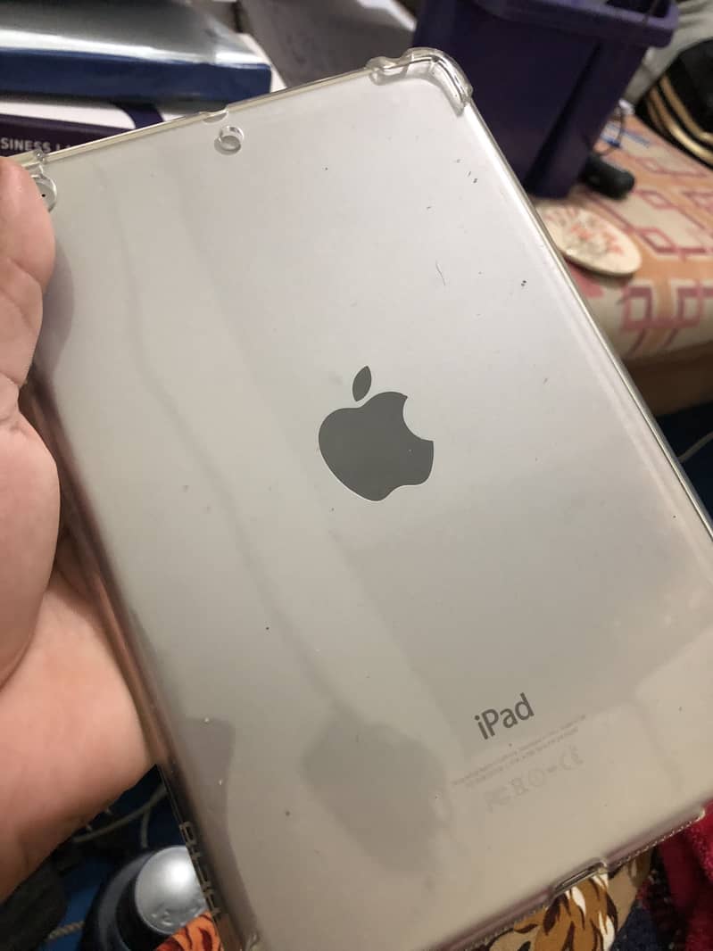 Ipad mini 4 screen cracked 2