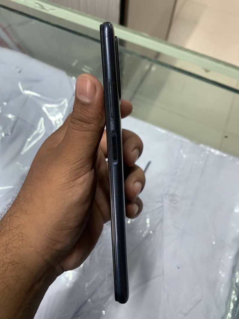 Infinix Note 8i 3