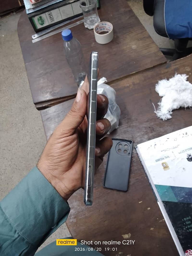 Tecno Camon 30 4