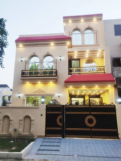 5-Marla Brand New House Available For Sale In New Lahore City
