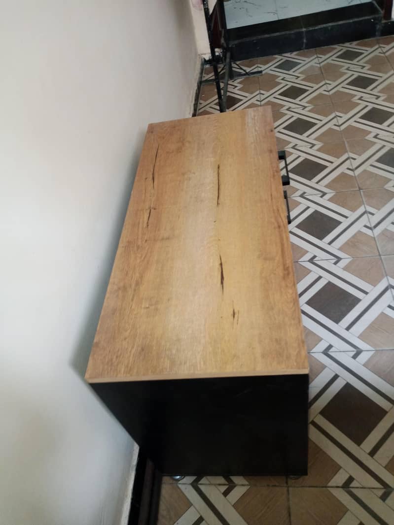 Executive Office Table with drawer table 4