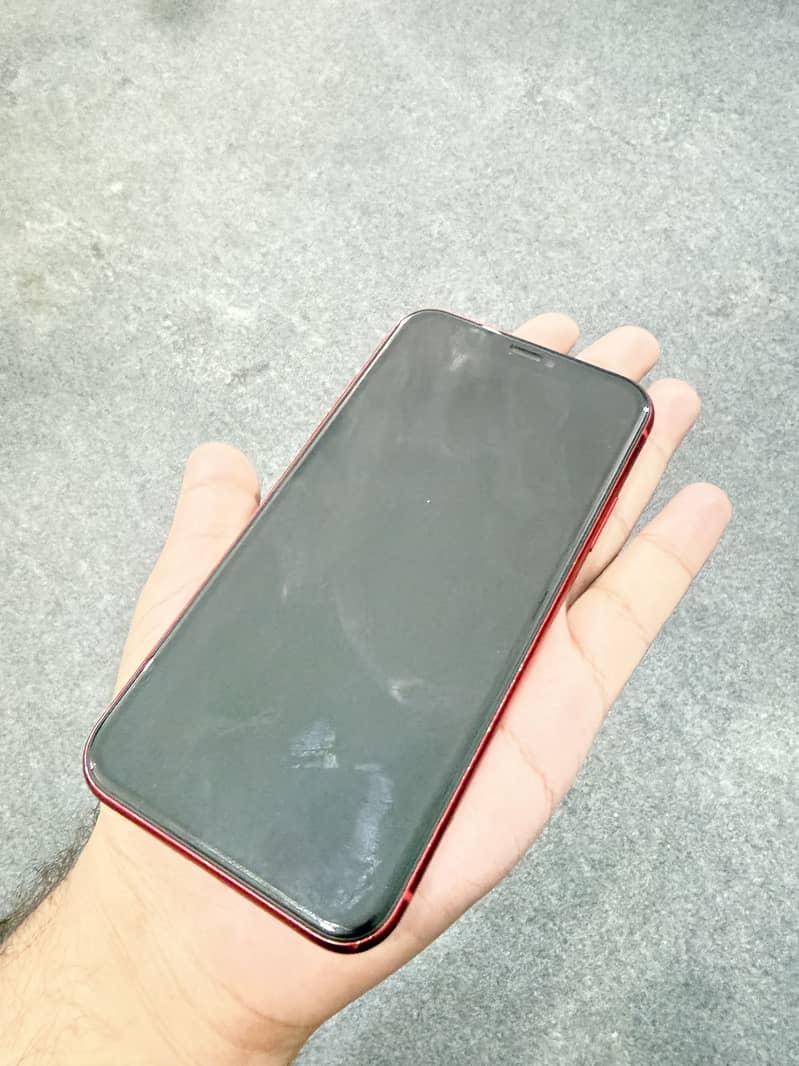 Apple iPhone 11 3