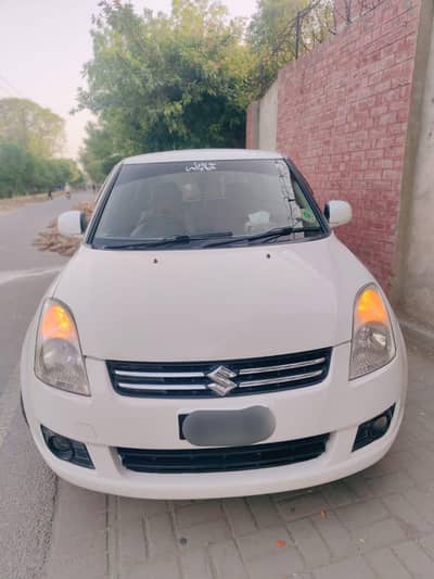 Suzuki Swift Dlx 2015 Totel genuine for sale.