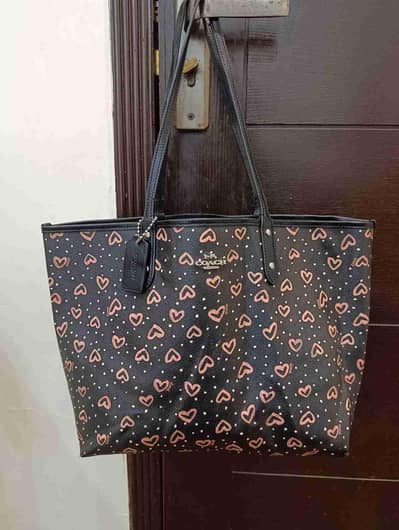 Coach Authentic Reverseable tote bag