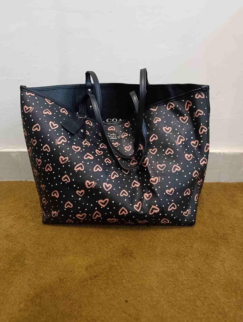 Coach Authentic Reverseable tote bag 4
