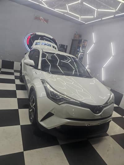 Toyota C-HR 2017