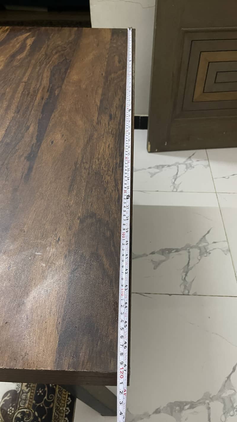 Computer Table 1