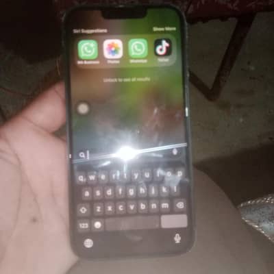 Apple iPhone 13