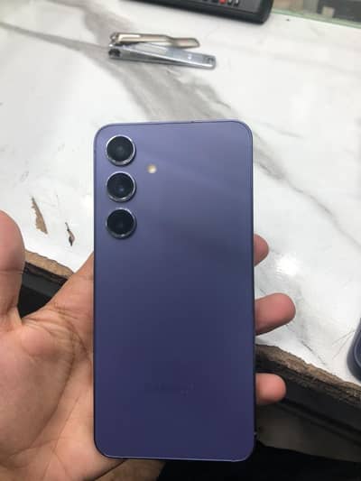 Samsung Mobile S24