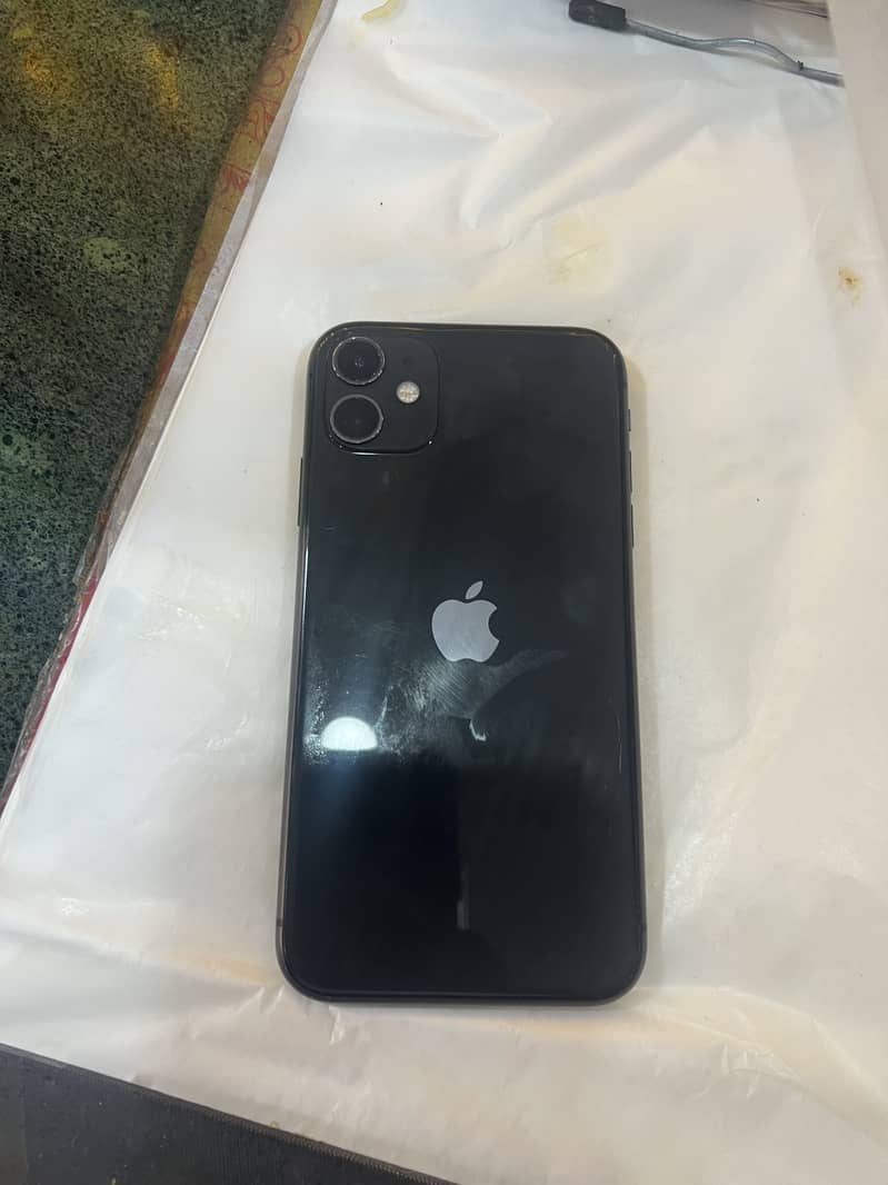 Apple iPhone 11 0