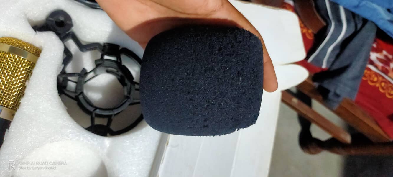 studio microphone 3