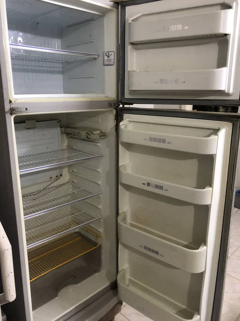 Dawlance Refrigerator 1