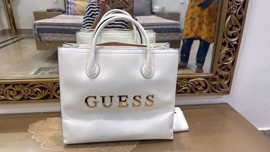 Guess tote bag