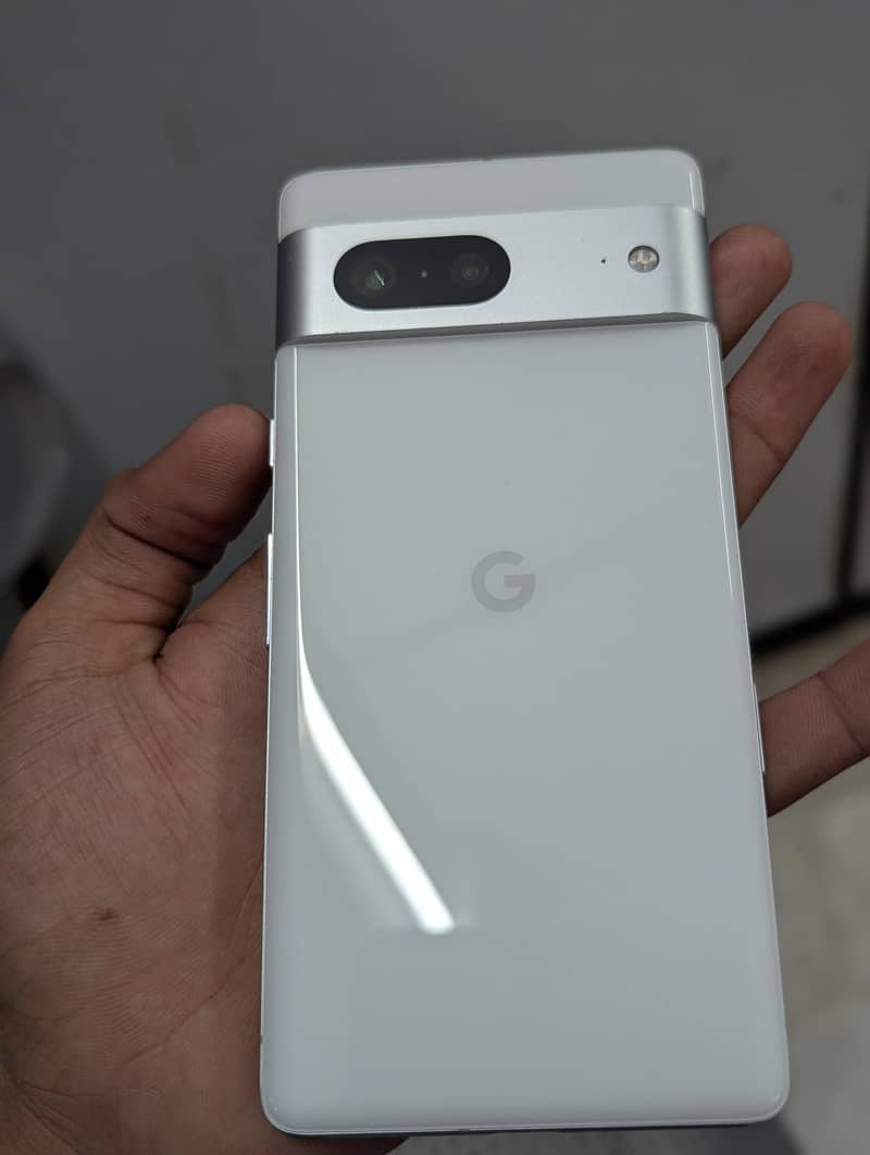 Google Pixel 7 5
