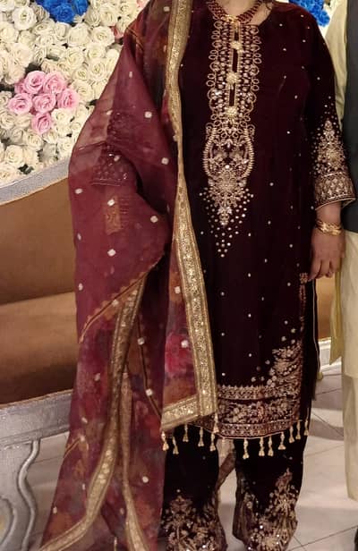  Premium Maroon Velvet Embroidered Shalwar Kameez Set 