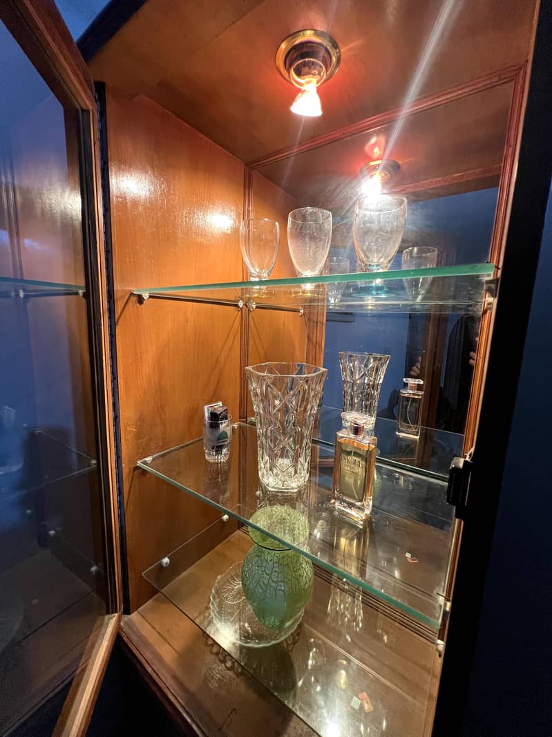divider/showcase 2