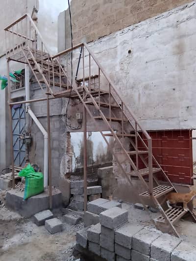For Sale: Heavy Dutu Iron Stairs / Lohe ka zeena