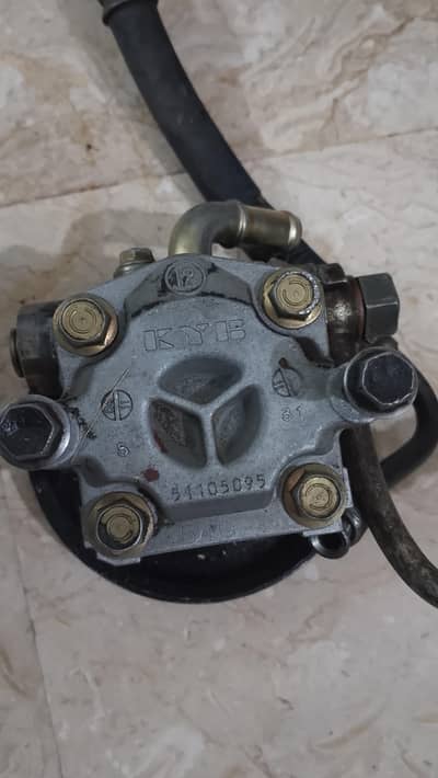 Suzuki Liana Power Steering Pump with Pipes and Bottle - Complete Set