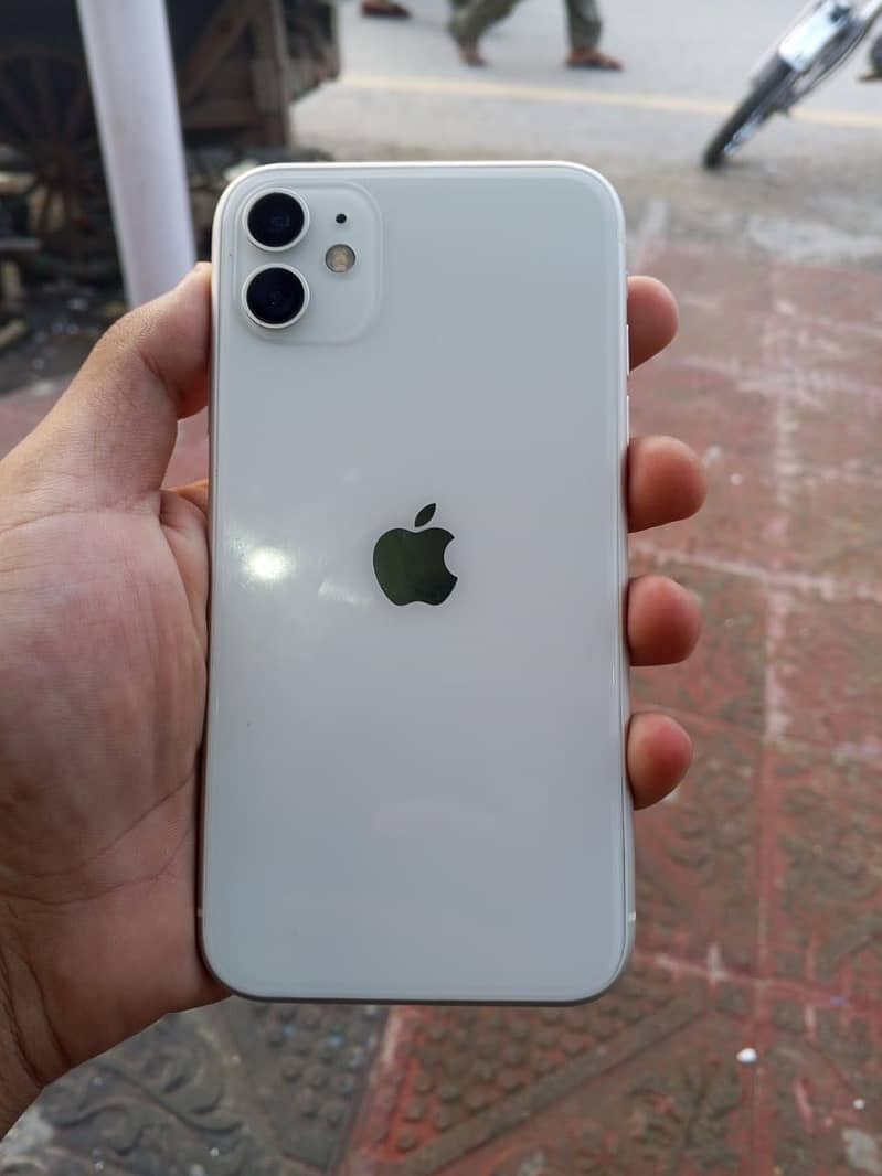Apple iPhone 11 2